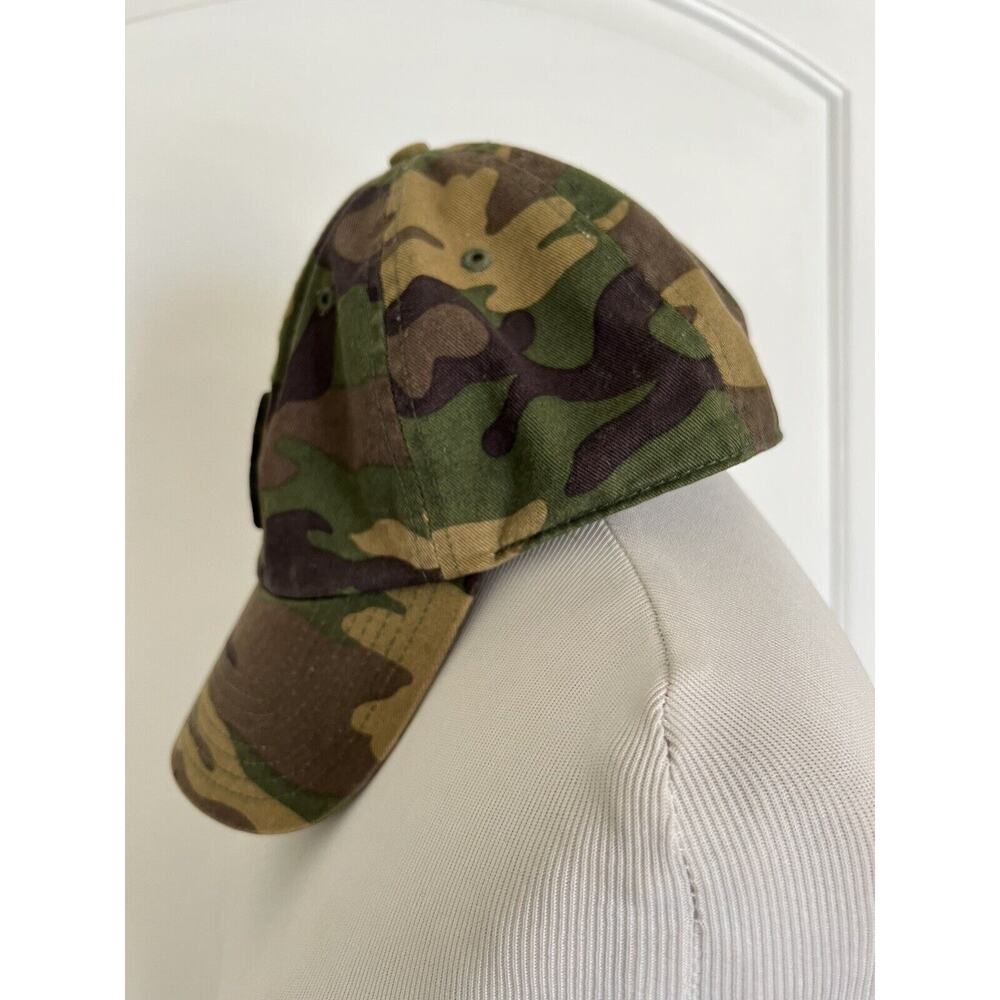 Boston Red Sox Embroidered Fitted Hat The Franchise Genuine MLB Camo Camouflage - Picture 3 of 9